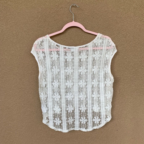 Women's Floral Lace Sheer Short Sleeve Shirt - Picture 2 of 10